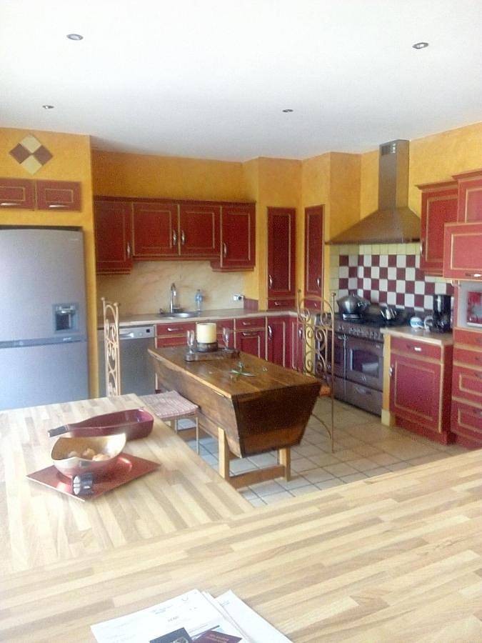 Location de vacances pour 3 personnes, avec jardin à Parigné-le-Pôlin