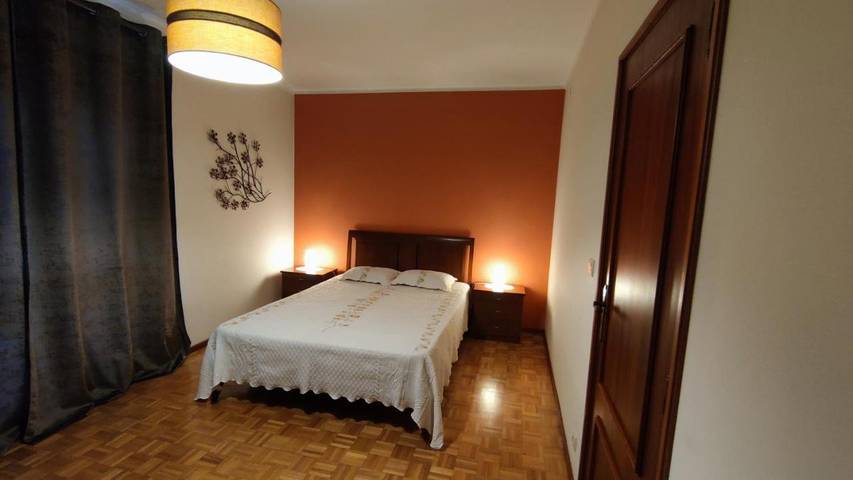 Gîte pour 5 personnes, avec jardin et vue dans Vila Verde - 4