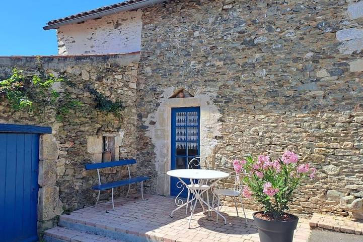 Gîte pour 8 personnes, avec Terrasse à Vouvant