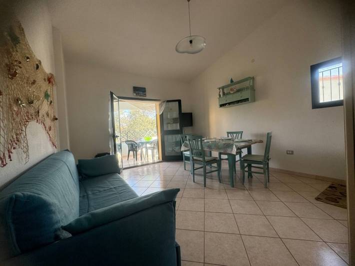 Gîte pour 6 personnes, avec terrasse, animaux acceptés à Tanaunella - 3