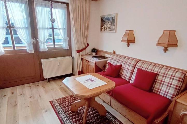 Bauernhof für 3 Personen, mit Sauna und Balkon sowie Garten in Reit im Winkl