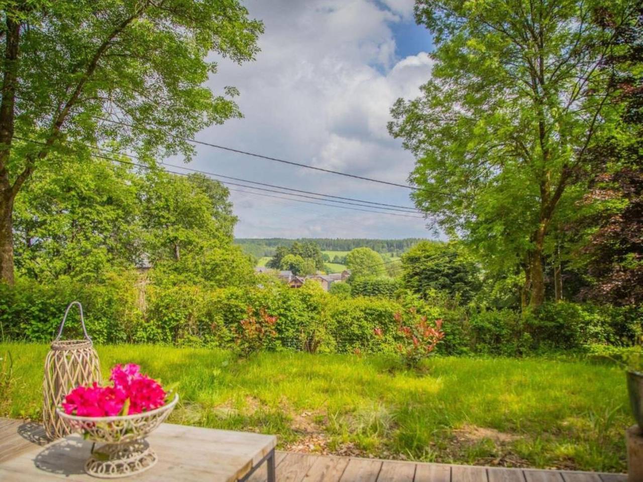 Luxury chalet with outdoor spa & rural location in Ferrières (Liège), Liège region