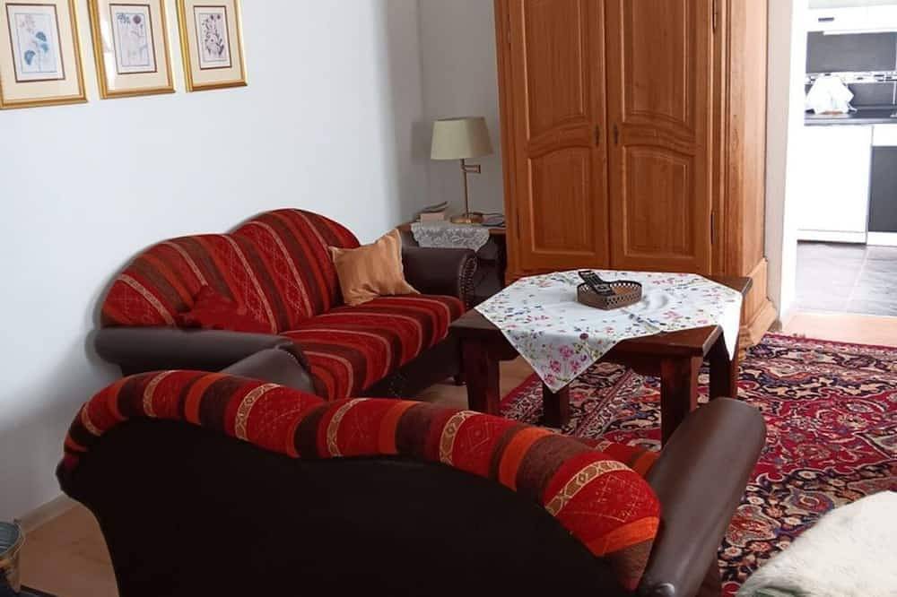 Ganze Wohnung, Wohnung 2 - Gästehaus Alte Schule in Schwarz, Mecklenburgische Seenplatte