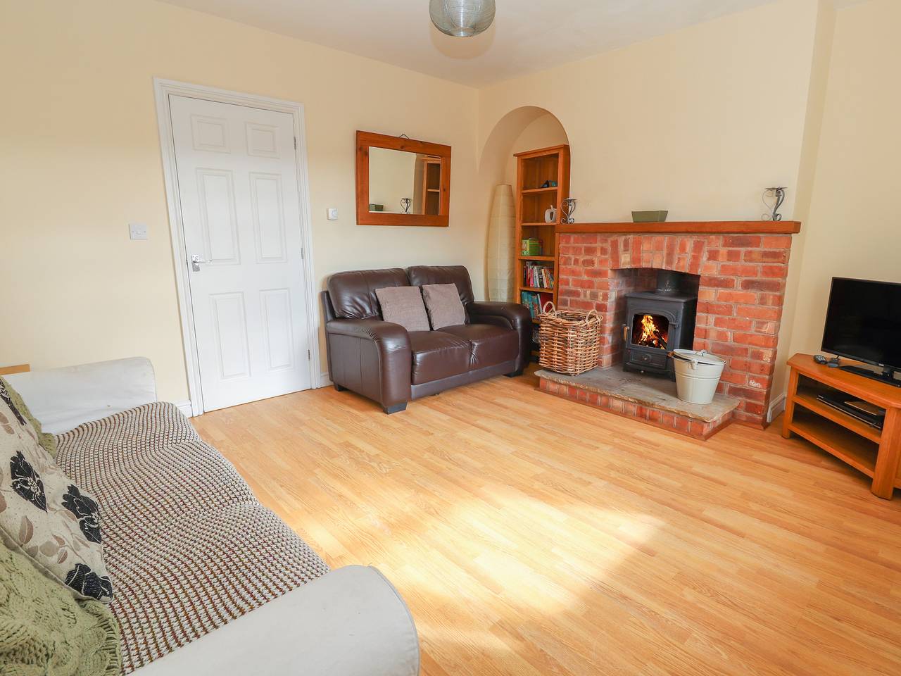 2 Organsdale Cottages in Delamere, Cheshire West and Chester