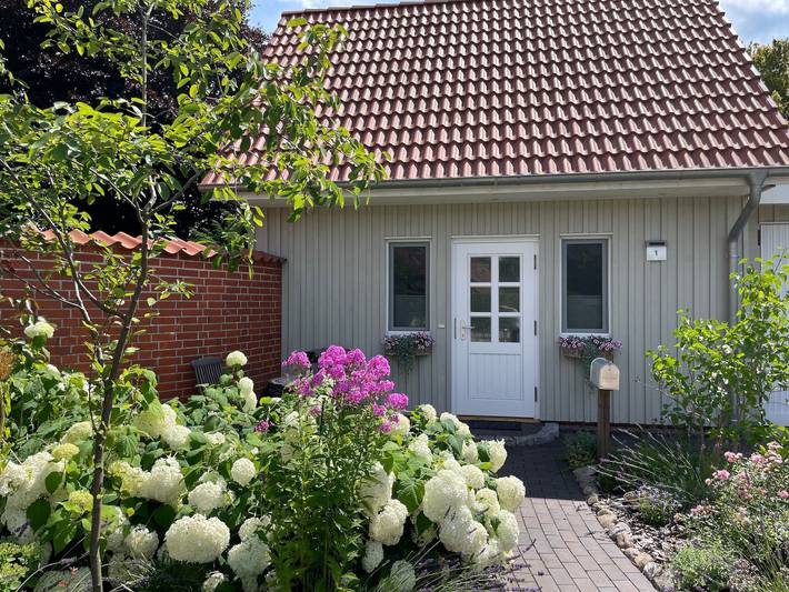 Ferienhaus für 2 Personen, mit Terrasse und Garten in Worpswede