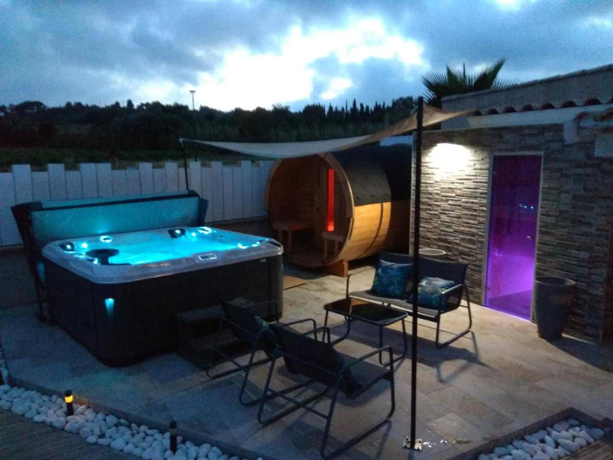 One-Bedroom House in Pézenas, Côte méditerranéenne (France)