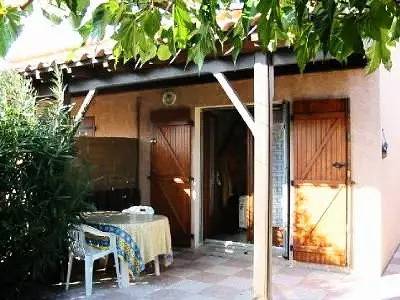 Houses & Villas for 6 Persons in Narbonne Plage, Narbonne