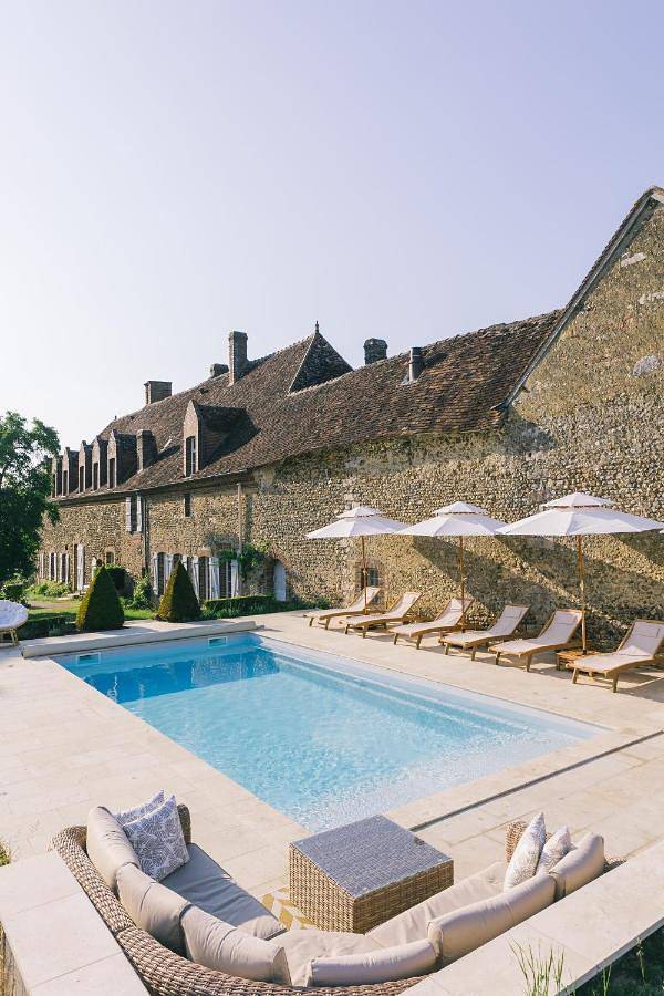 Chambre d’hôte pour 2 personnes, avec Terrasse et Jardin ainsi que Piscine et Vue à Joigny