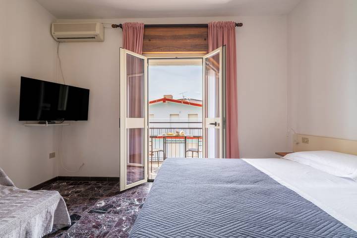 Gîte pour 3 personnes dans Cardedu - 3