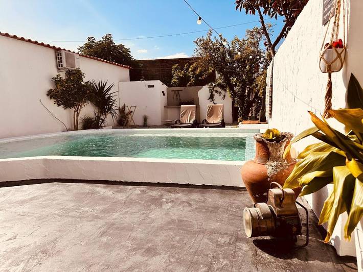 Location de vacances pour 4 personnes, avec jardin et terrasse ainsi que vue et piscine à Reguengos de Monsaraz - 3