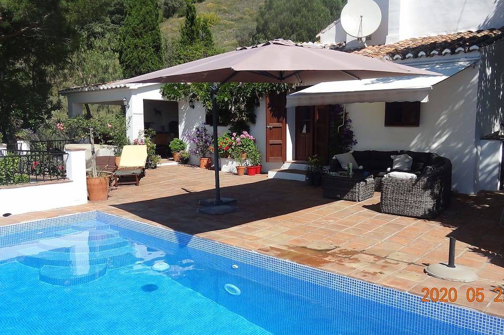 Casa vacanza a Cómpeta a partire da 202€ a notte