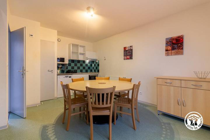 Gîte pour 5 personnes, avec terrasse, animaux acceptés à Vignec - 2