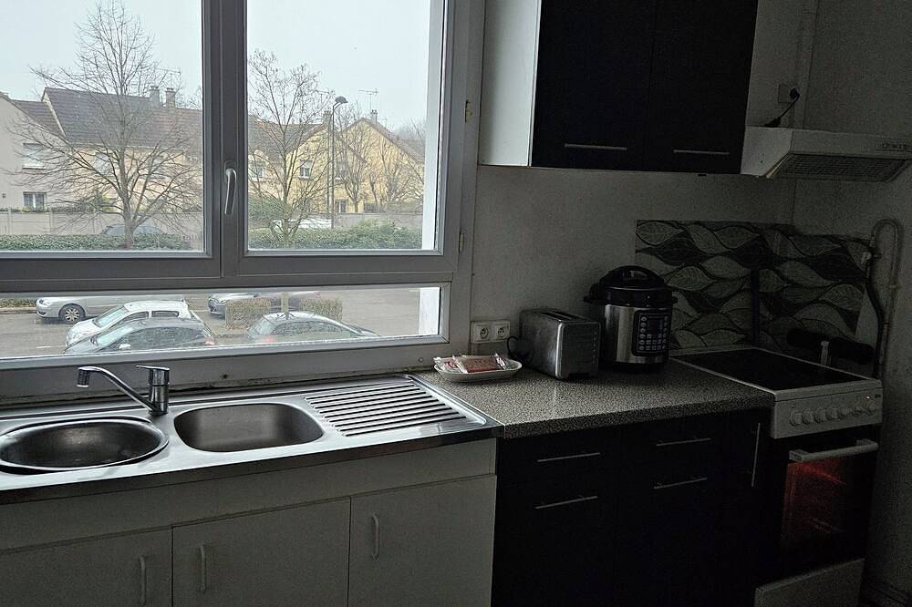 Apartamento entero, 2-room apartment, a few minutes from Orly airport, 2 min from a Cc in Montgeron, Essonne