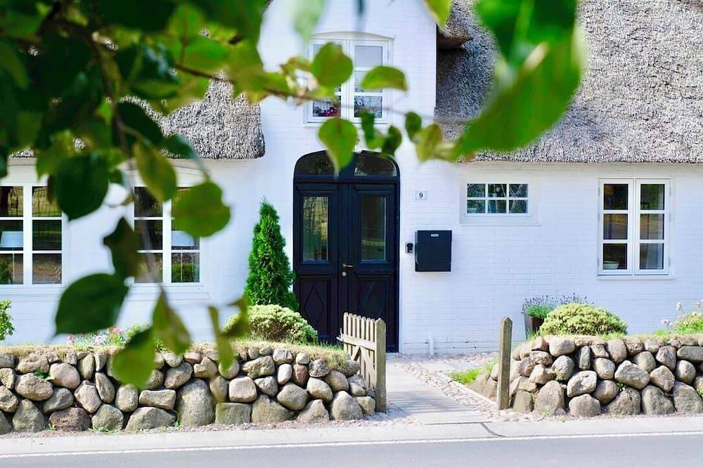 Ganze Wohnung, Ferienwohnung ★ Landliebe mit Terrasse und Garten in Bosbüll, Nordfriesland