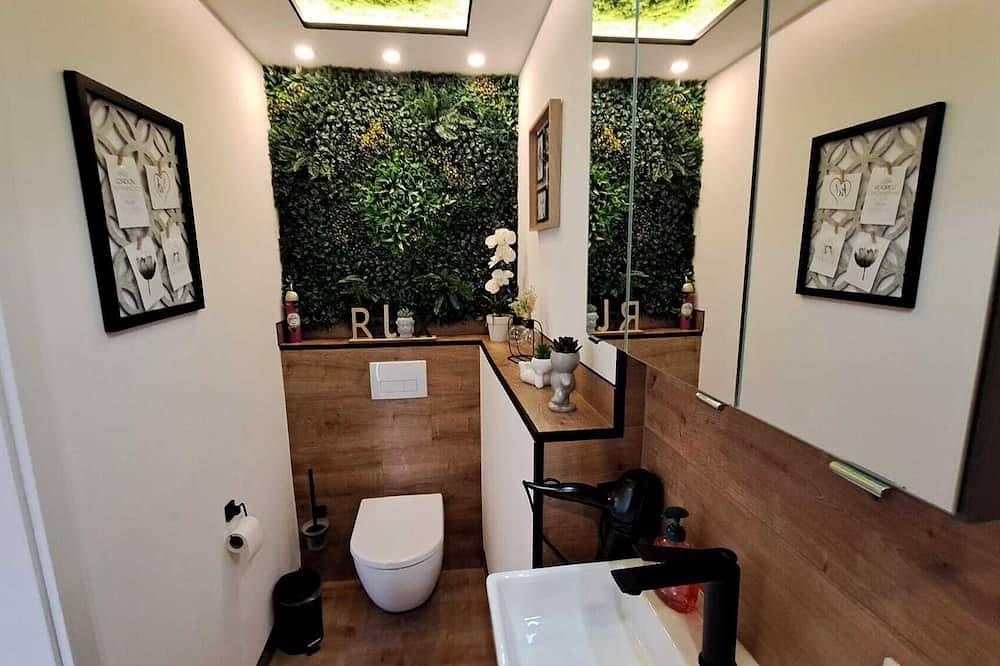 Appartamento intero, Apartment kitchen, Wlan, Smart Tv, modern, single bed in Roding, Baviera Orientale