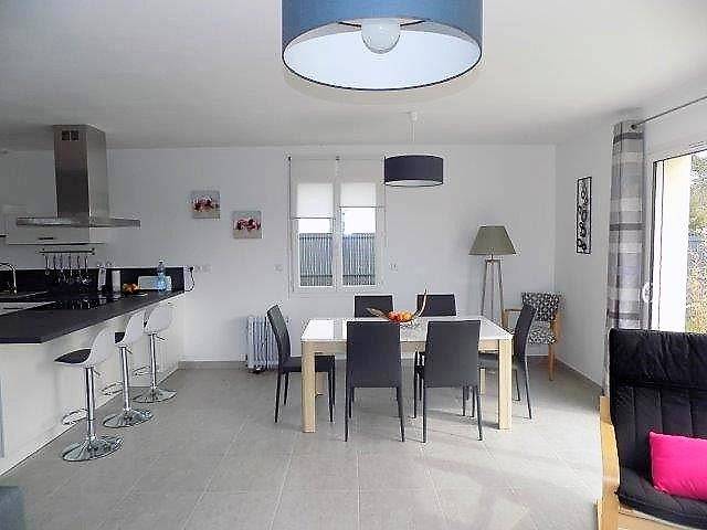 Location de vacances pour 6 personnes, avec jardin et terrasse à Saint-Palais-sur-Mer - 4