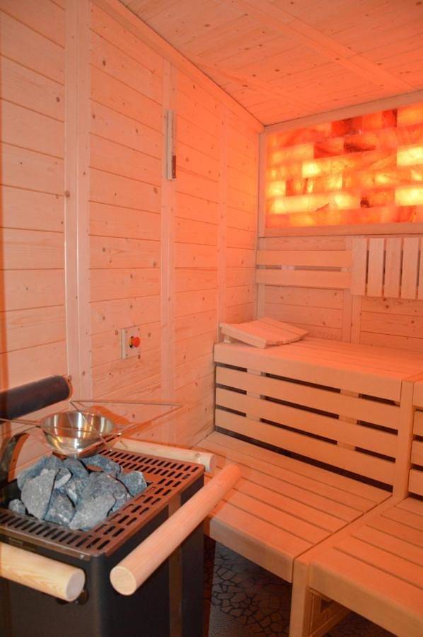 Hotel für 2 Personen, mit Balkon und Terrasse sowie Whirlpool und Garten in Frammersbach - 3