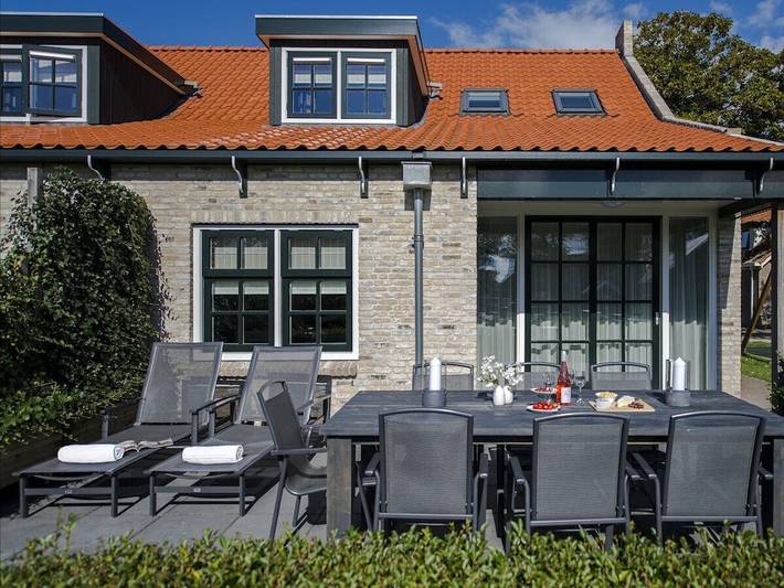 Vakantiehuis voor 8 personen, met sauna in Nes