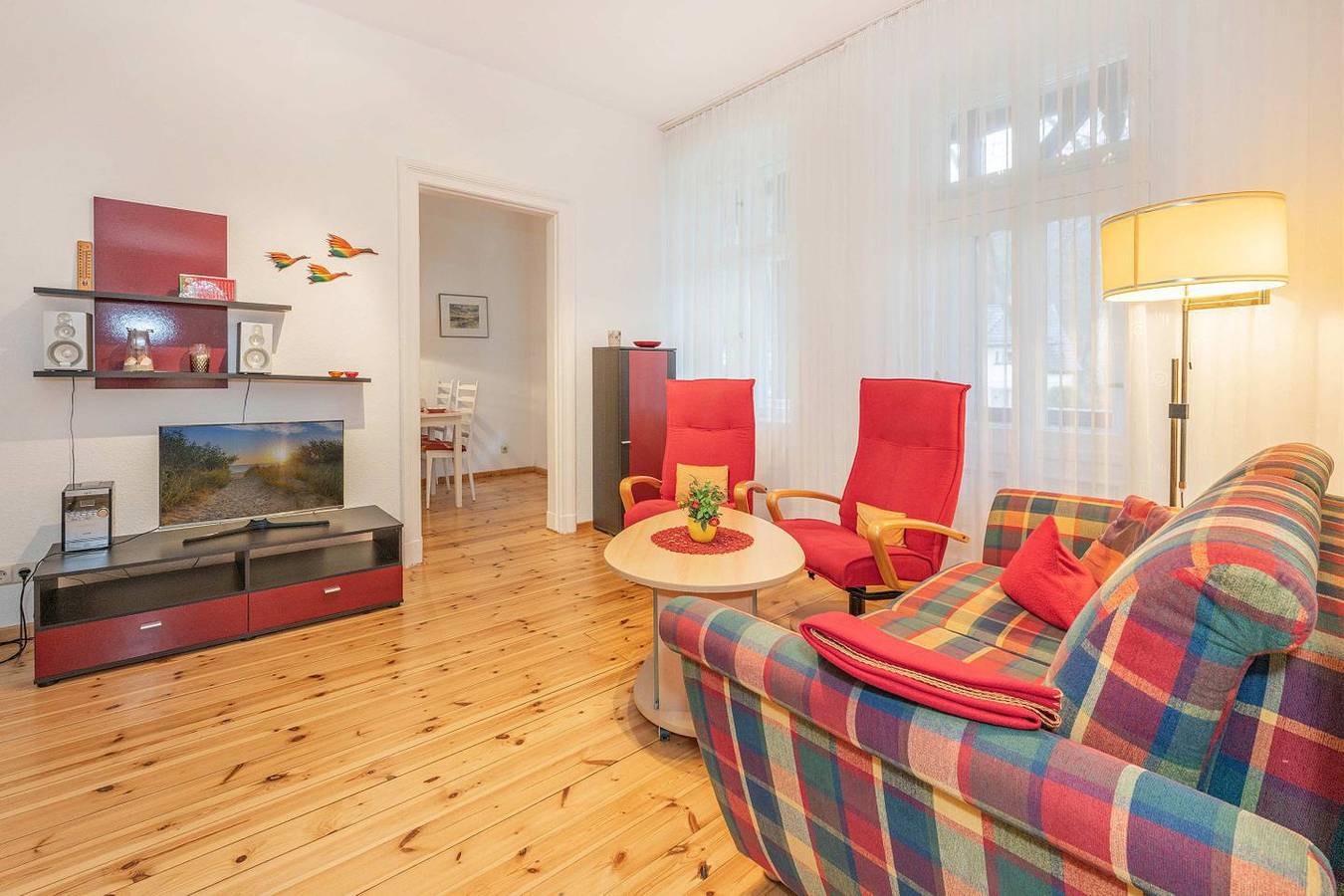 Ganze Wohnung, Waldfriede – Ferienwohnung Rot mit Balkon, Wlan & nah am Sandstrand in Bansin, Heringsdorf