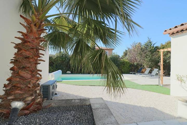 Location de vacances pour 2 personnes, avec piscine et jardin, animaux acceptés à Saint-Didier - 2
