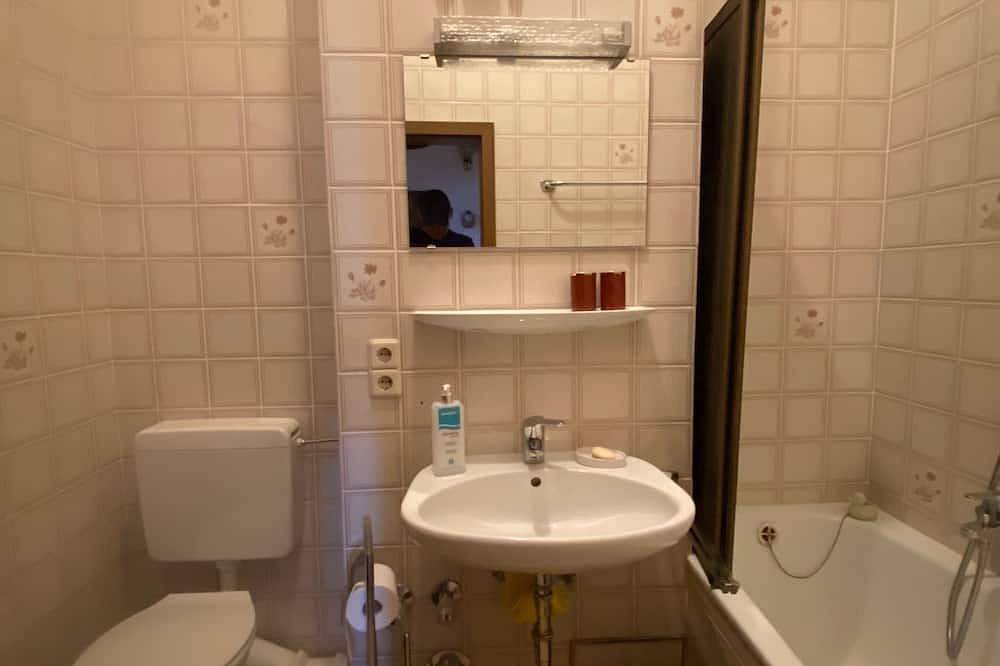 Ganze Wohnung, Gemütliche Wohnung in Murnau für bis zu 4 Personen in Murnau am Staffelsee, Das Blaue Land