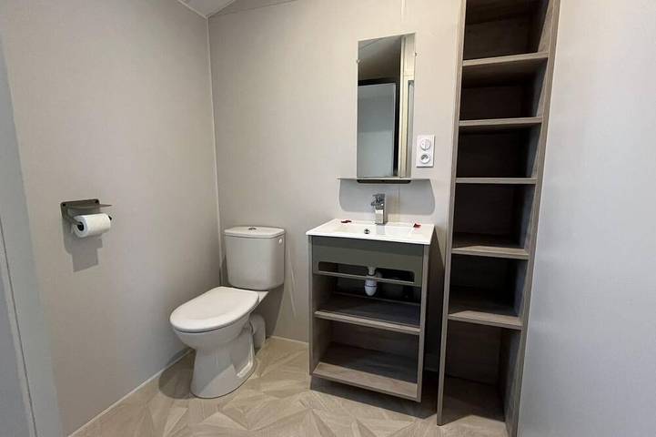 Location de vacances pour 2 personnes, avec piscine et jardin à Vittefleur - 4