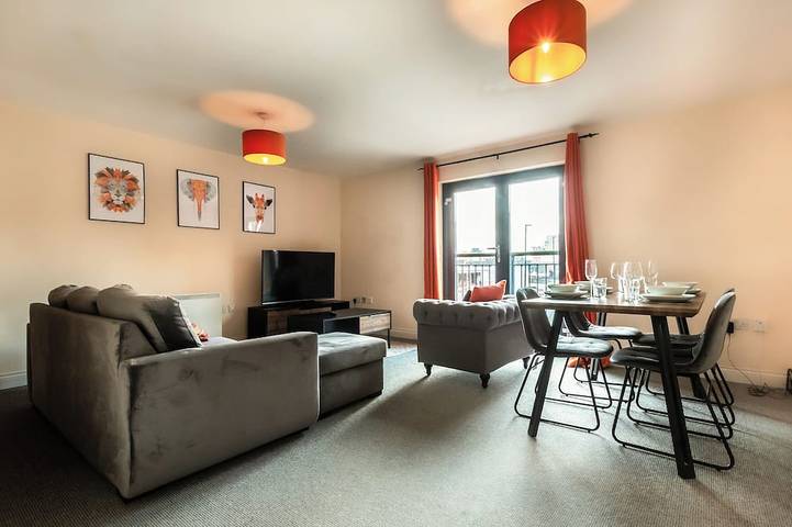 Log cabin for 4 people in Southampton