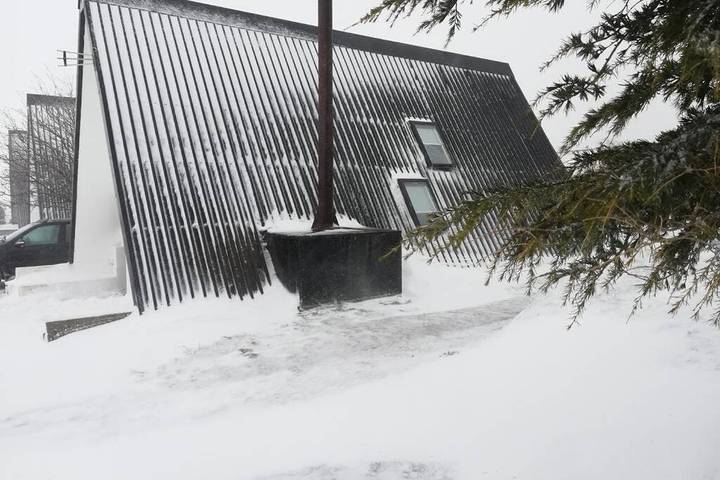 Chalé para 9 pessoas, com vista e jardim, adaptado a crianças na Serra da Estrela
