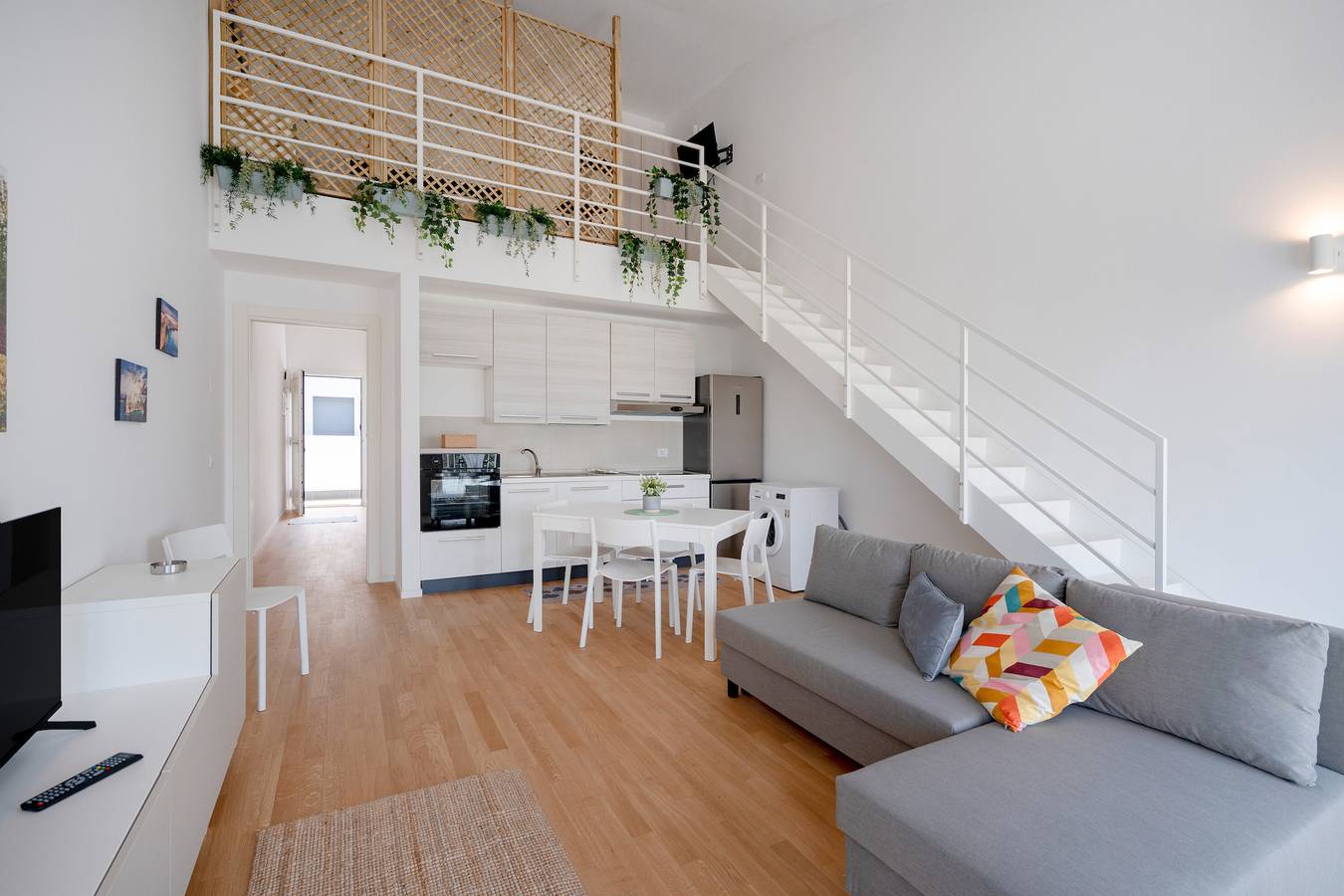 Ganze Wohnung, Ferienwohnung 'Adriatica' mit Meerblick, Wi-Fi und Klimaanlage in Bari, Bari Provinz