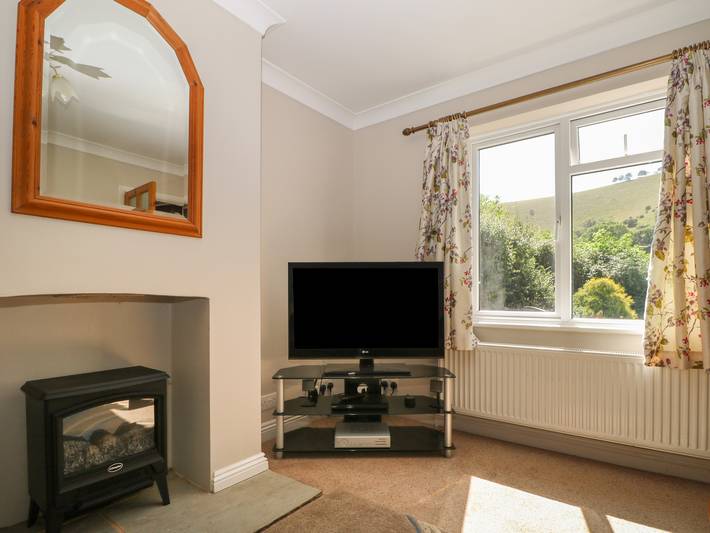 1 Paythorne Farm Cottages in Fulking, West Sussex