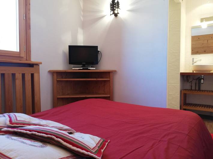 Gîte pour 8 personnes dans Office de Tourisme de Pra-Loup - 4
