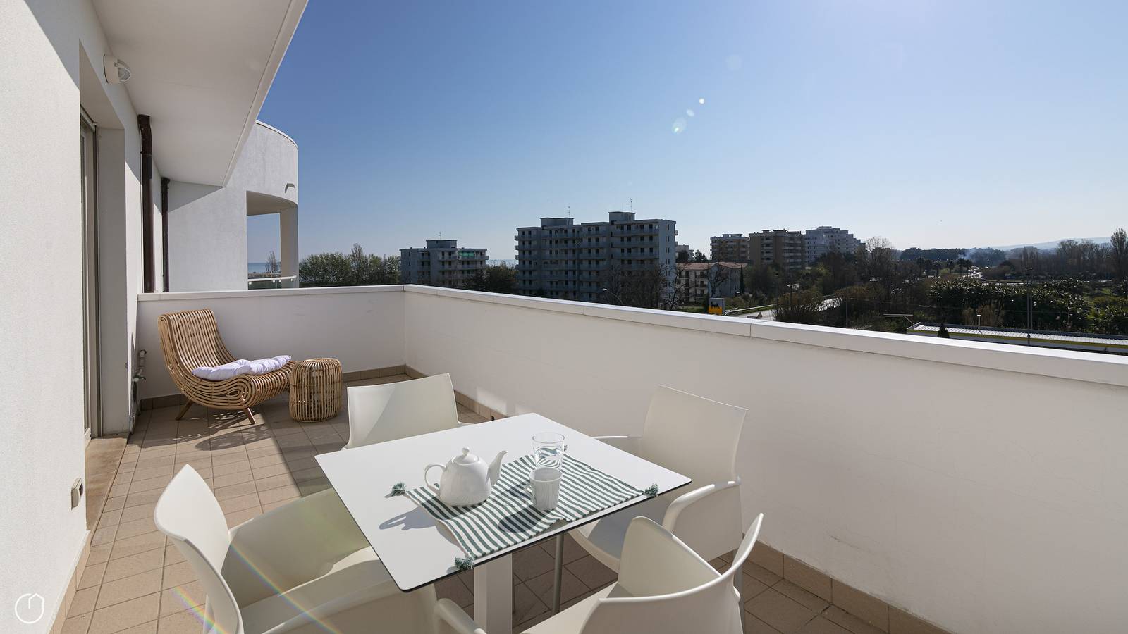 Ganze Wohnung, Ferienwohnung für 6 Personen mit Terrasse in Marina Di Vasto, San Salvo Marina