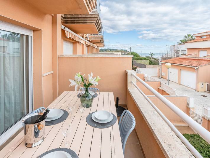 Ferienhaus für 8 Personen, mit Terrasse - 1