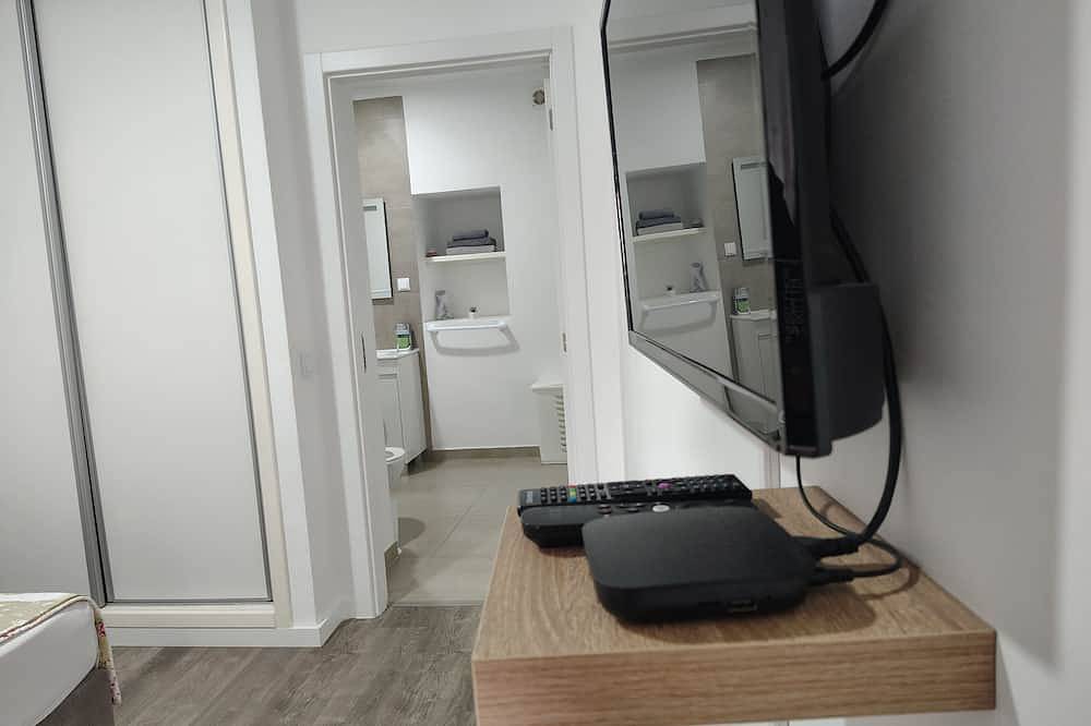 Geheel appartement, Cozy 1-bedroom apartment in tranquil Portalegre with Ac in Sé e São Lourenço, Parque Natural da Serra de São Mamede