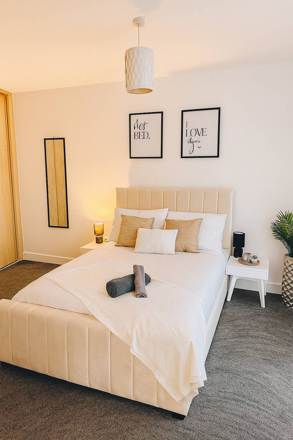 Apartamento vacacional entero, Modern City Apartment with Balcony Views in Sunderland