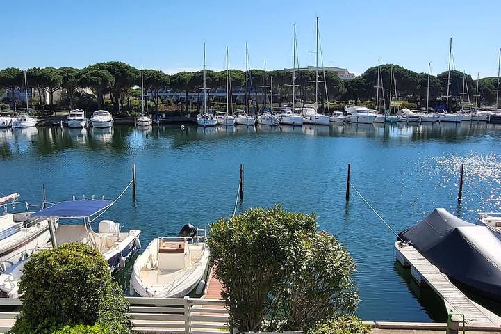Ferienhaus für 3 Personen, mit Terrasse