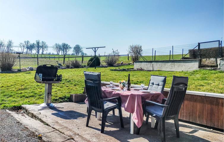 Ferienhaus für 5 Personen mit Terrasse in Burg-Reuland, Lüttich und Umgebung