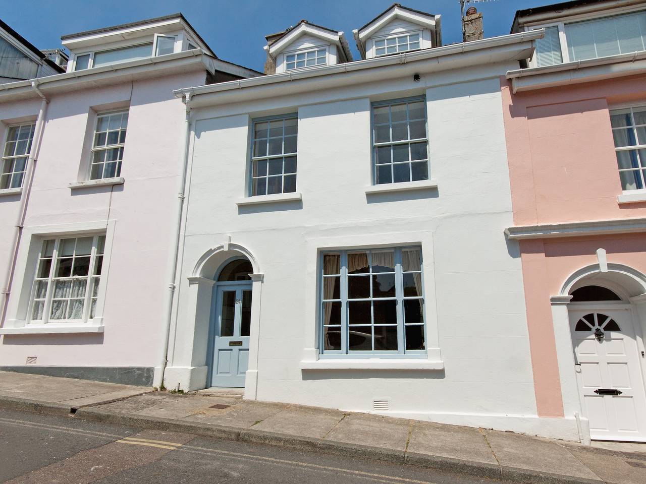 Holiday Rental for 8 People in Salcombe, Devon