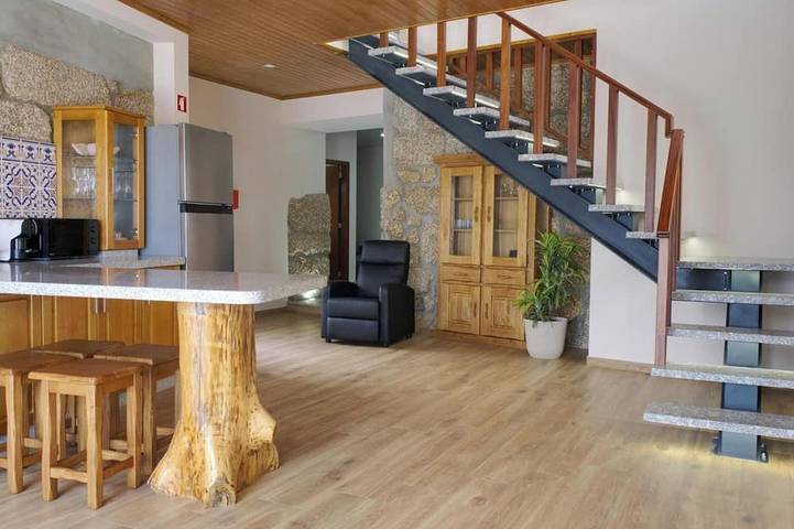 Location de vacances pour 10 personnes, avec Balcon dans Agilde