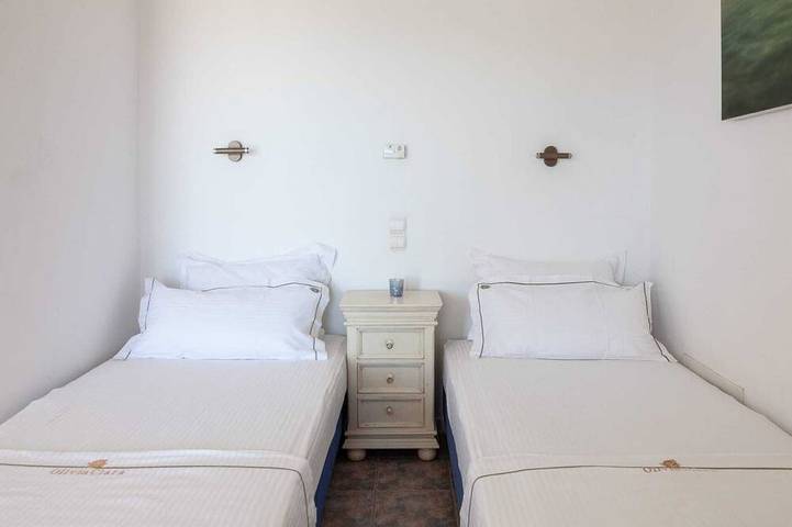 Location de vacances pour 8 personnes, avec jardin dans Platis Gialos Sifnos - 3