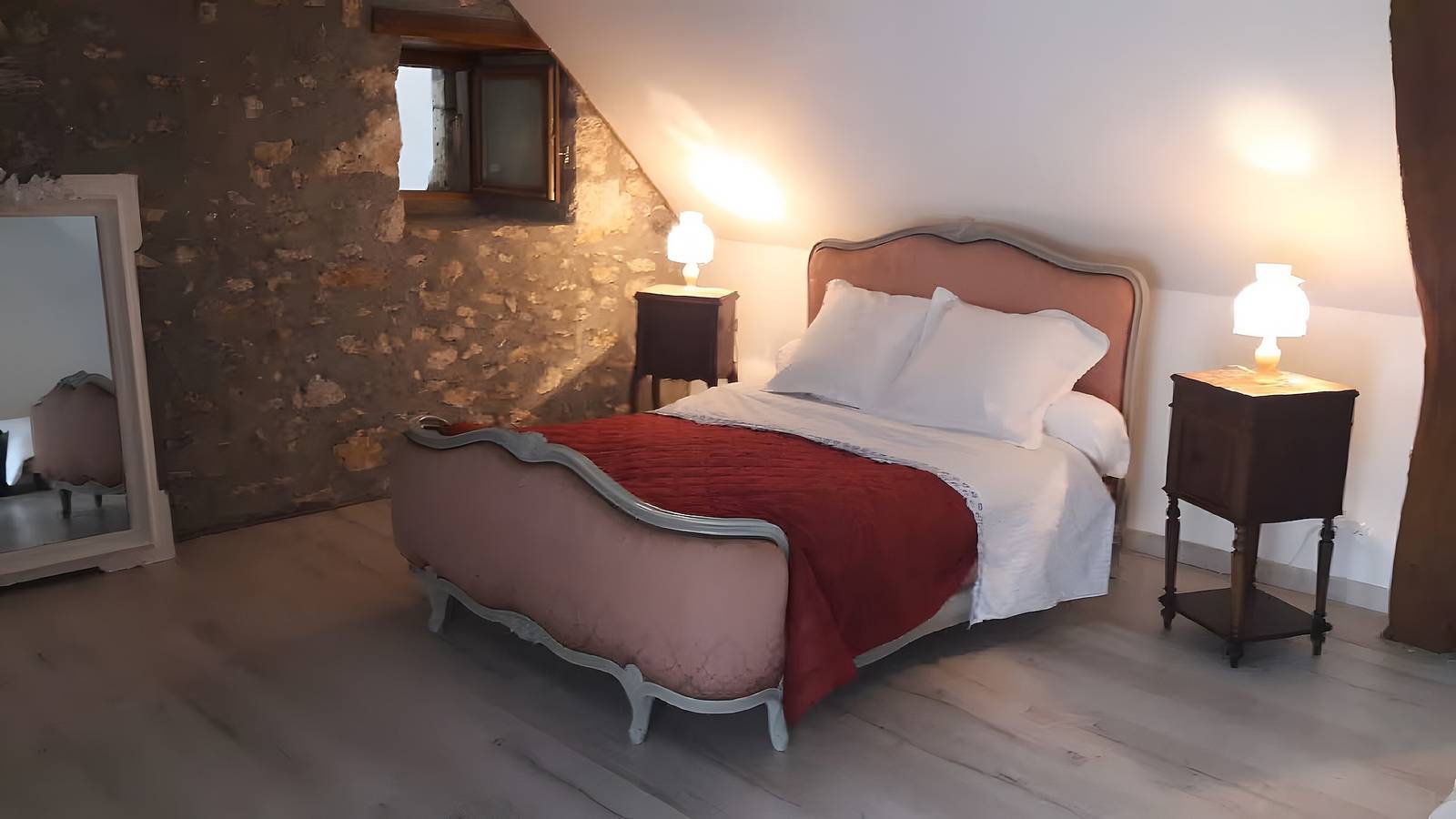 Bed & Breakfast „Chambre 1“ mit Gemeinschaftspool, Terrasse & Wlan in Saint-Bon, Marne