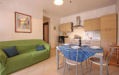 Holiday Apartment for 4 People in Porto Palo, Agrigento Province, Photo 2