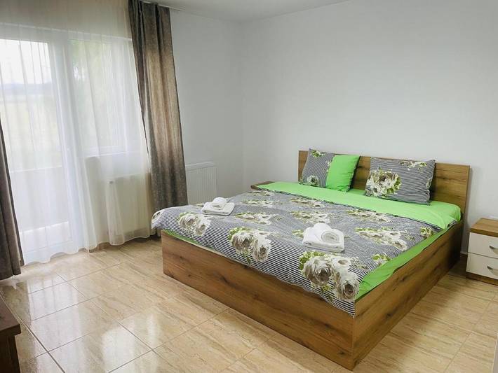 Maison de vacances pour 2 personnes, avec vue et jardin ainsi que piscine et bassin pour enfant, animaux acceptés à Alba (Romania)