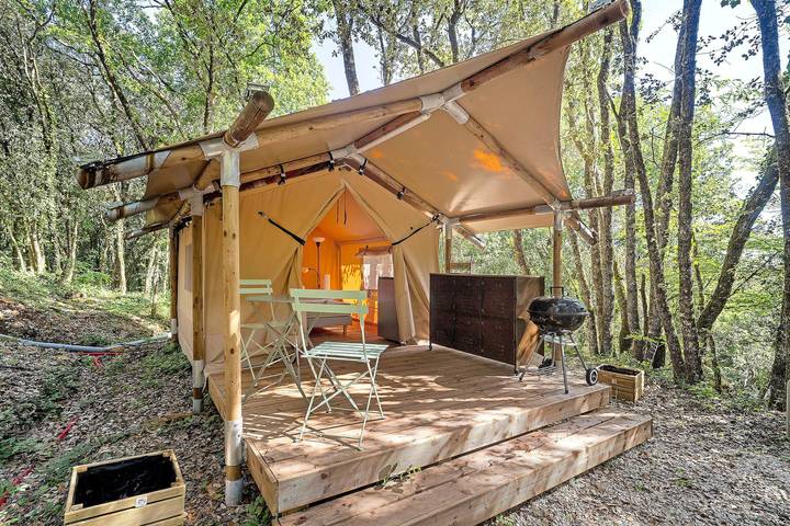 Camping pour 2 personnes, avec bassin pour enfant ainsi que sauna et jardin, adapté aux familles - 1