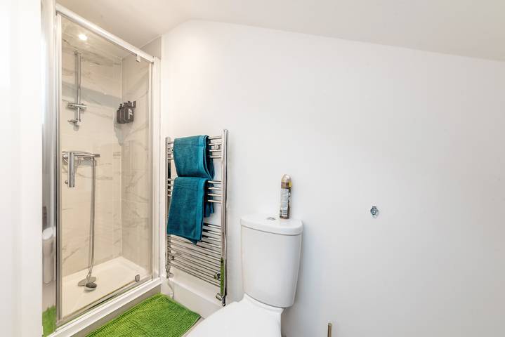 Apartamento vacacional entero, Rooftop - Sleeps 2 - Central - Paid Parking - Wifi in Kent