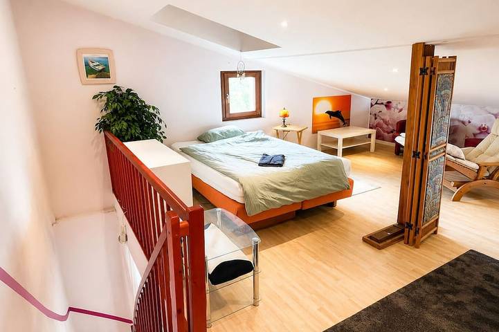 Ganze Wohnung, Troisdorf - City - 145 Qm - 1 bis 6 Personen in Troisdorf, Rhein-Sieg-Kreis