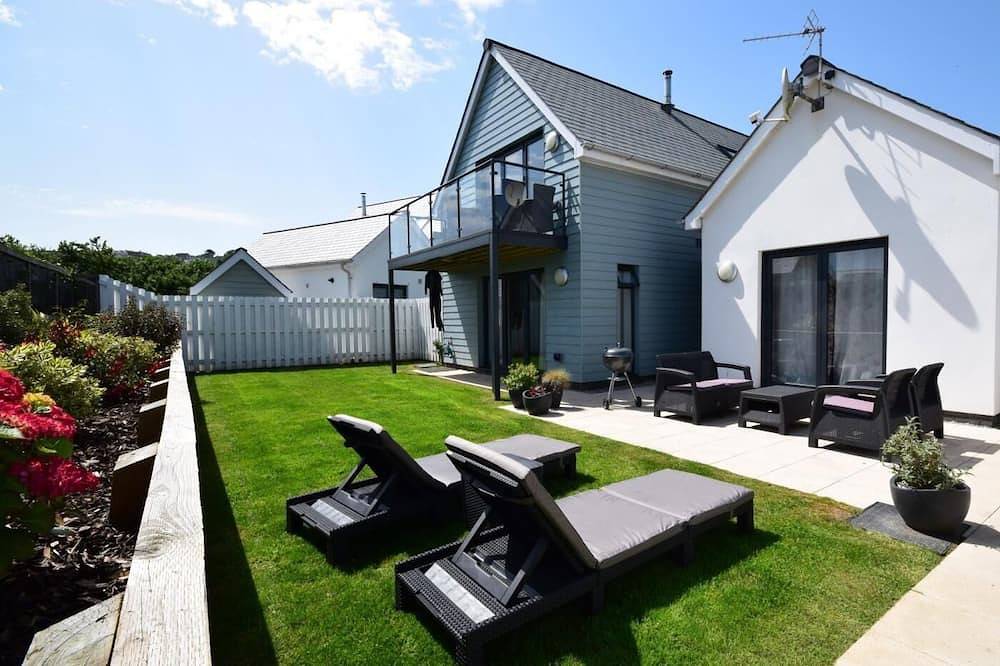 Cottage for 6 People in Westward Ho, Devon