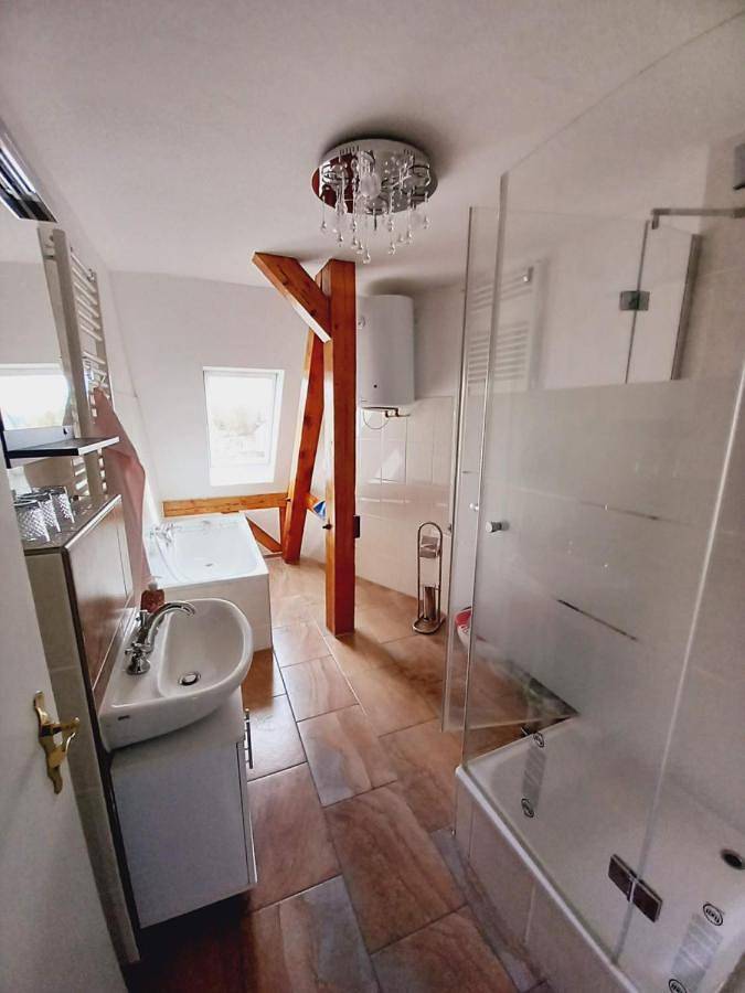 Ferienwohnung für 5 Personen, mit Garten