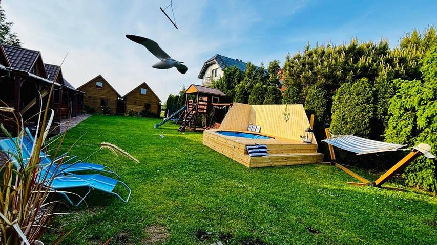 Ferienpark für 6 Personen, mit Pool und Ausblick sowie Kinderpool und Garten, kinderfreundlich in Polen