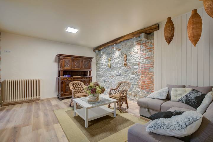 La Valbinella Few Meters From Varese Lake + Parking (Sleeps 4) in Voltorre, Gavirate